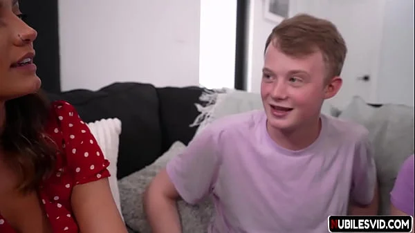 Jc Wilds, Selena Ivy In Family Swap S8-E3 Swap Stepsis Gets Inspired
